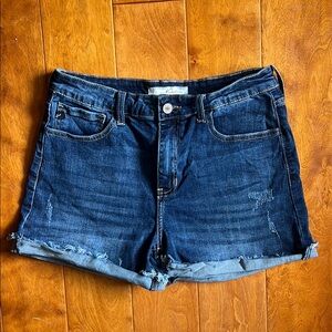 KanCan Frayed Cuff Jean Shorts Size 11 / 29 Blue Dark Wash Casual Denim